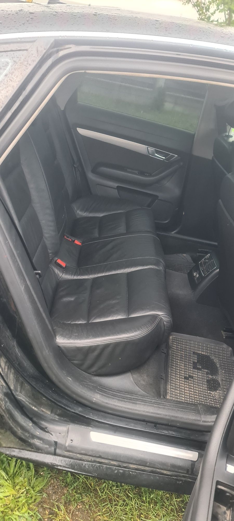 Vând Audi a6 2.0 tdi