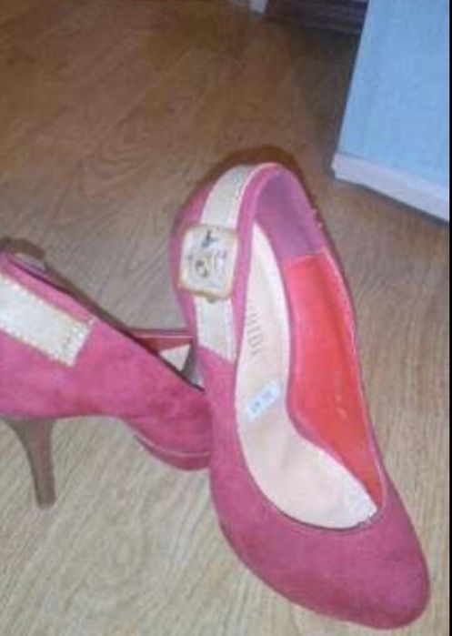 Дамски обувки