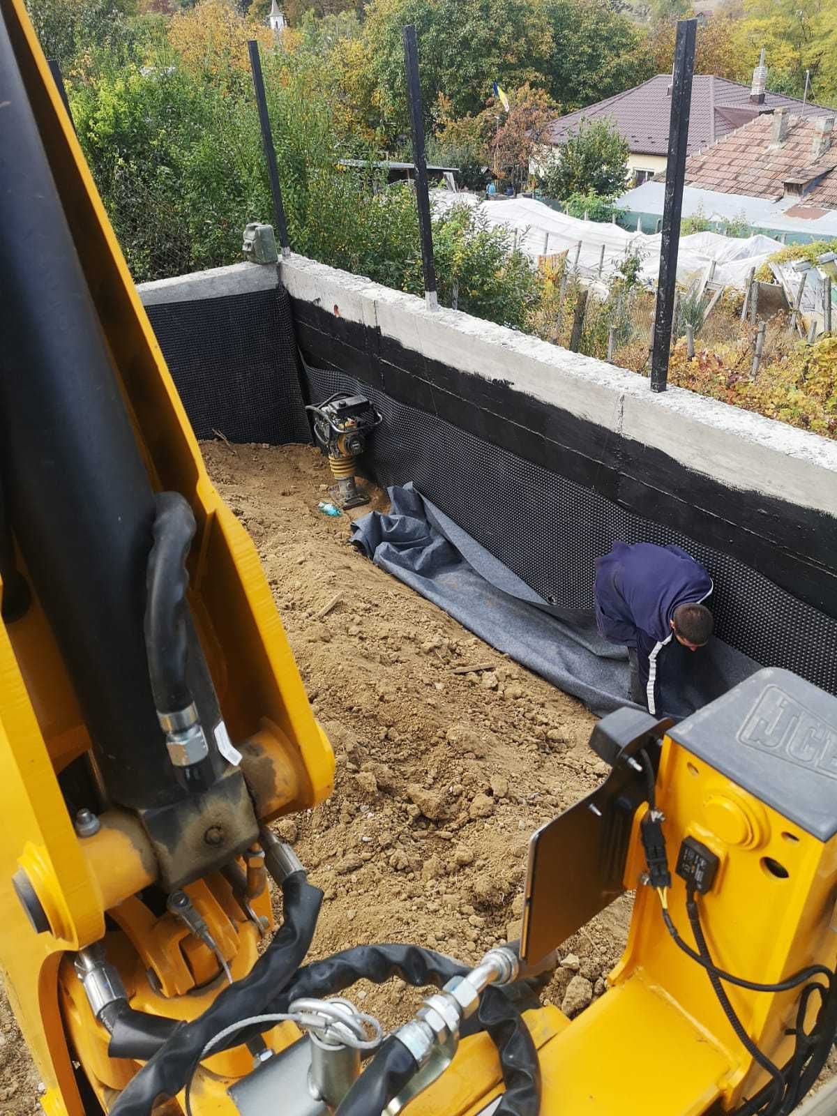 Inchiriez buldo / buldoexcavator pentru lucrari de constructii