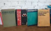 Enciclopedi și dicționari