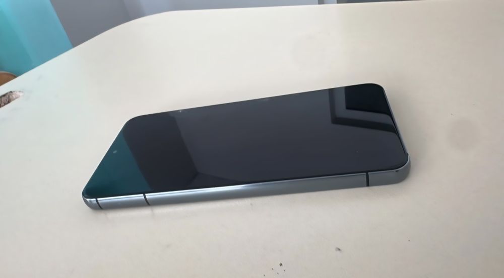 Samsung s22 256/8гб
