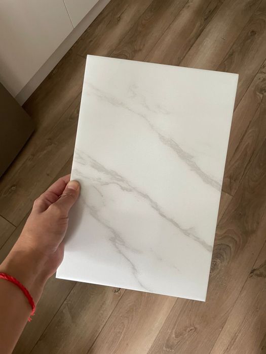 Плитка 20х30 см