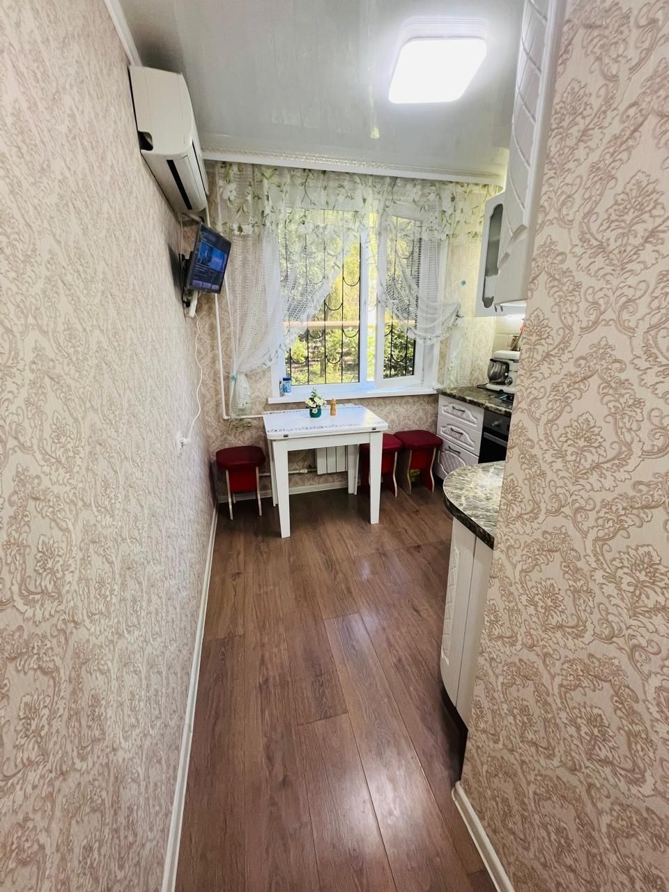 Продам двухкомнатную квартиру