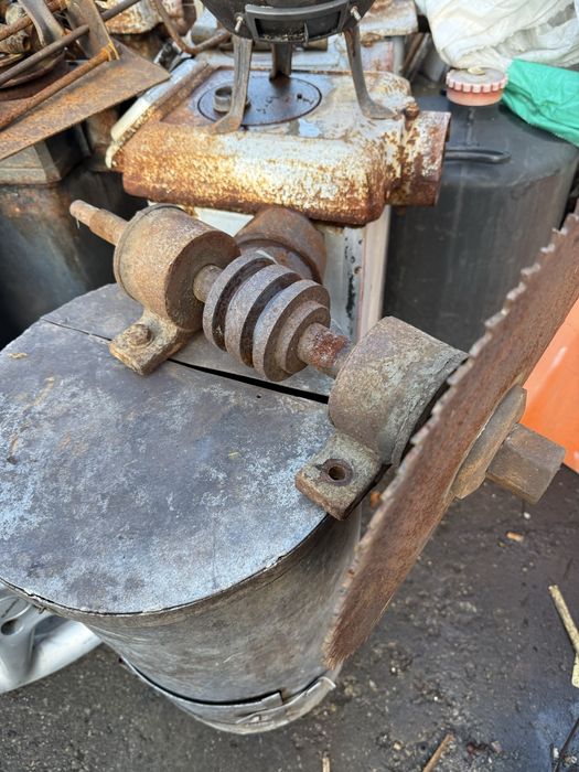 Ос за циркуляр с диск