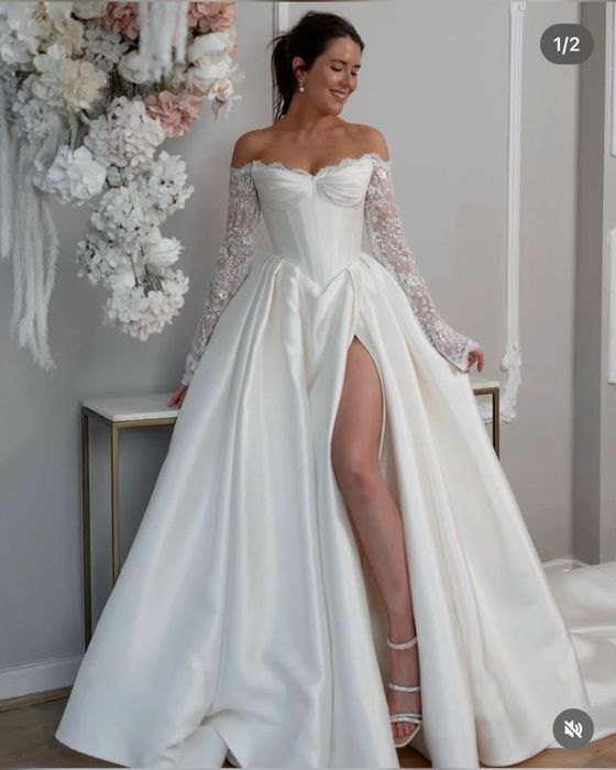 Свадебное платье