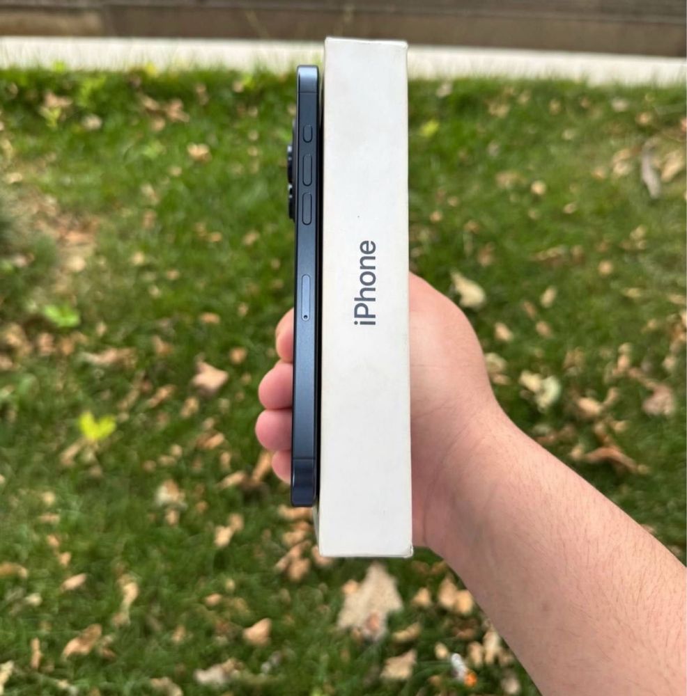 15 PRO MAX 256 GB
