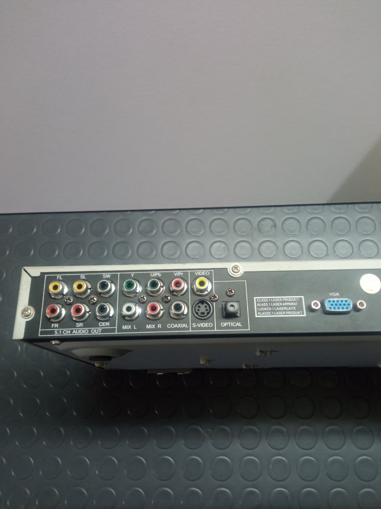 DVD player SANG.
