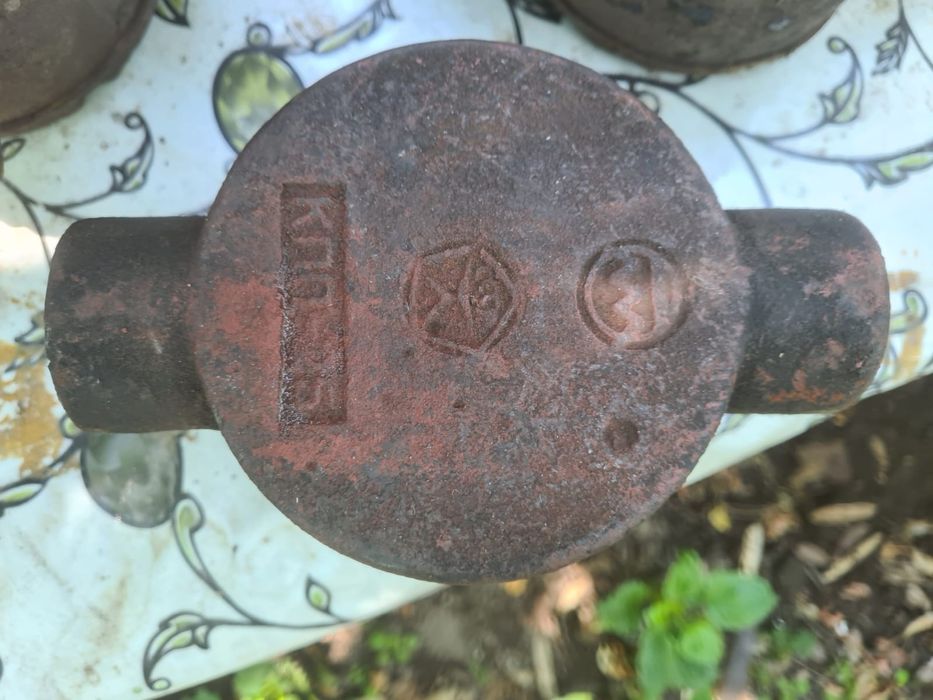 Коробка взрывозащищенная чугунная литая КПП-20 У1 (проходная)