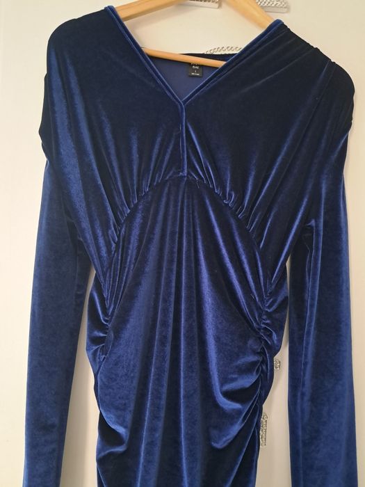 Rochita din catifea bleumarin marimea L