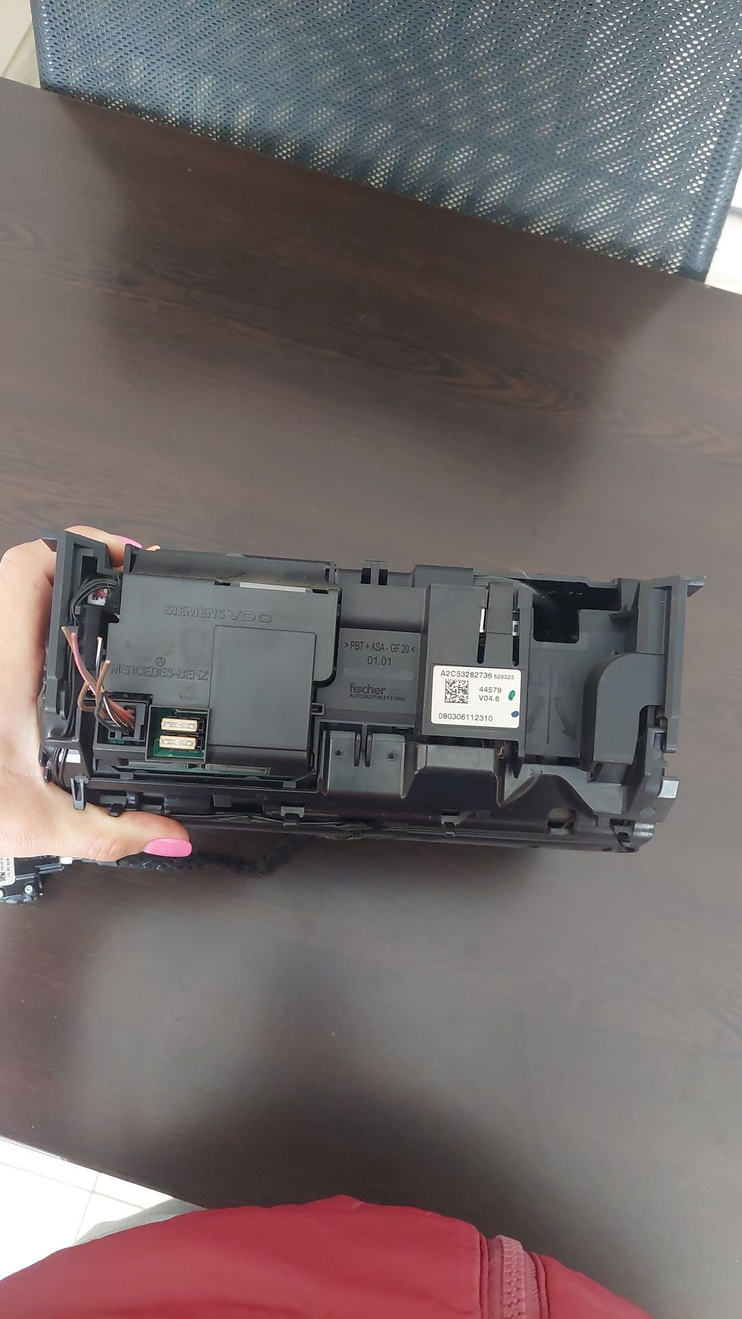 Мултимедия комплект с дисплей за Ц класа W204