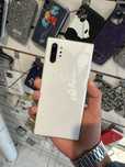 Saamsung note 10+ sotiladi
Kareya 
256 ga 
Holati ideyal
5 dan 4.5 bo