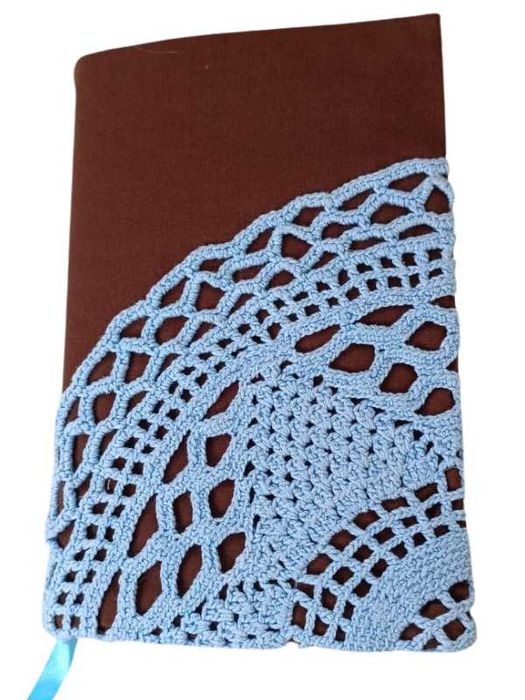 Калъф за книги с Дантелата на баба Мария, с. Айдемир