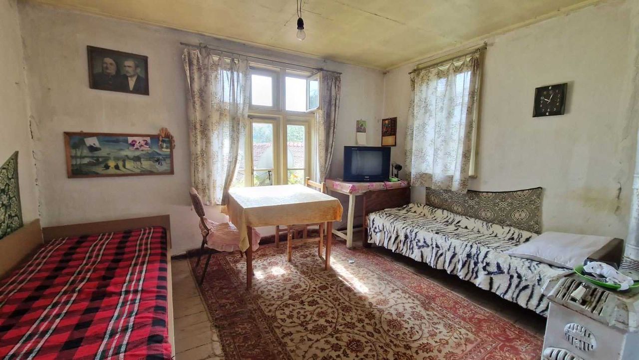 Продава се Къща в Габрово, Център - 70 кв.м за 364 €/кв.м - Снимка #5