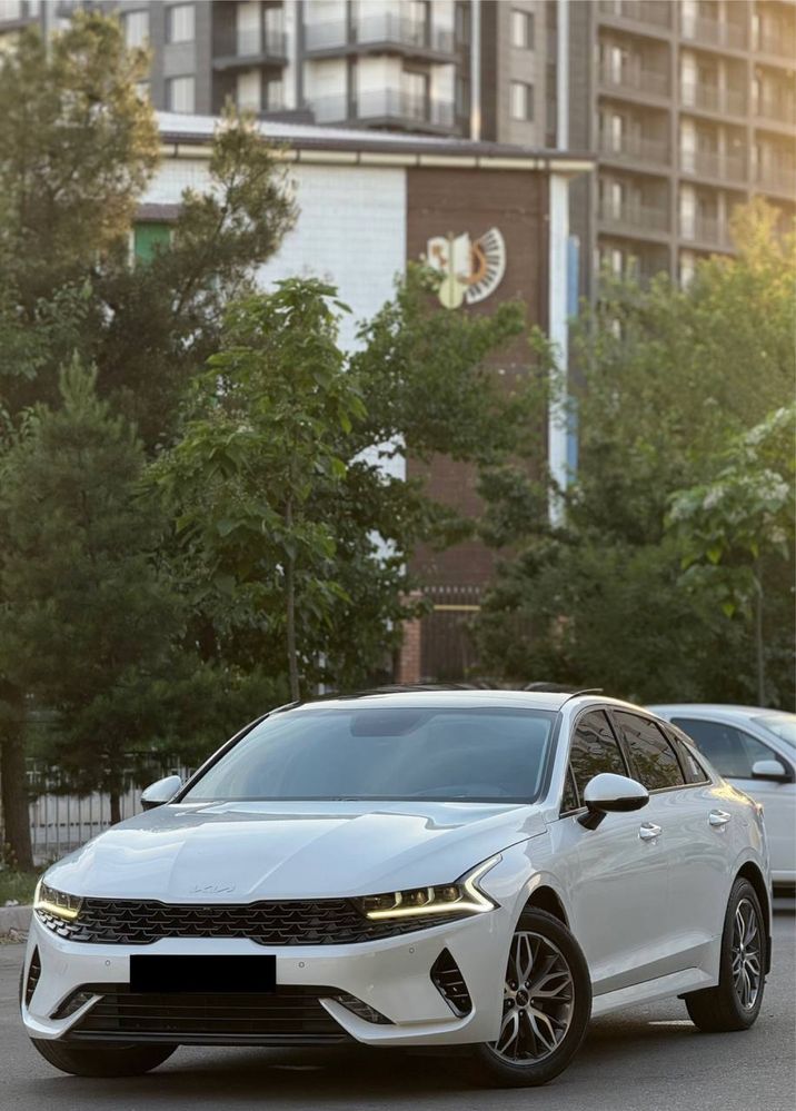 Kia K5 Style Light