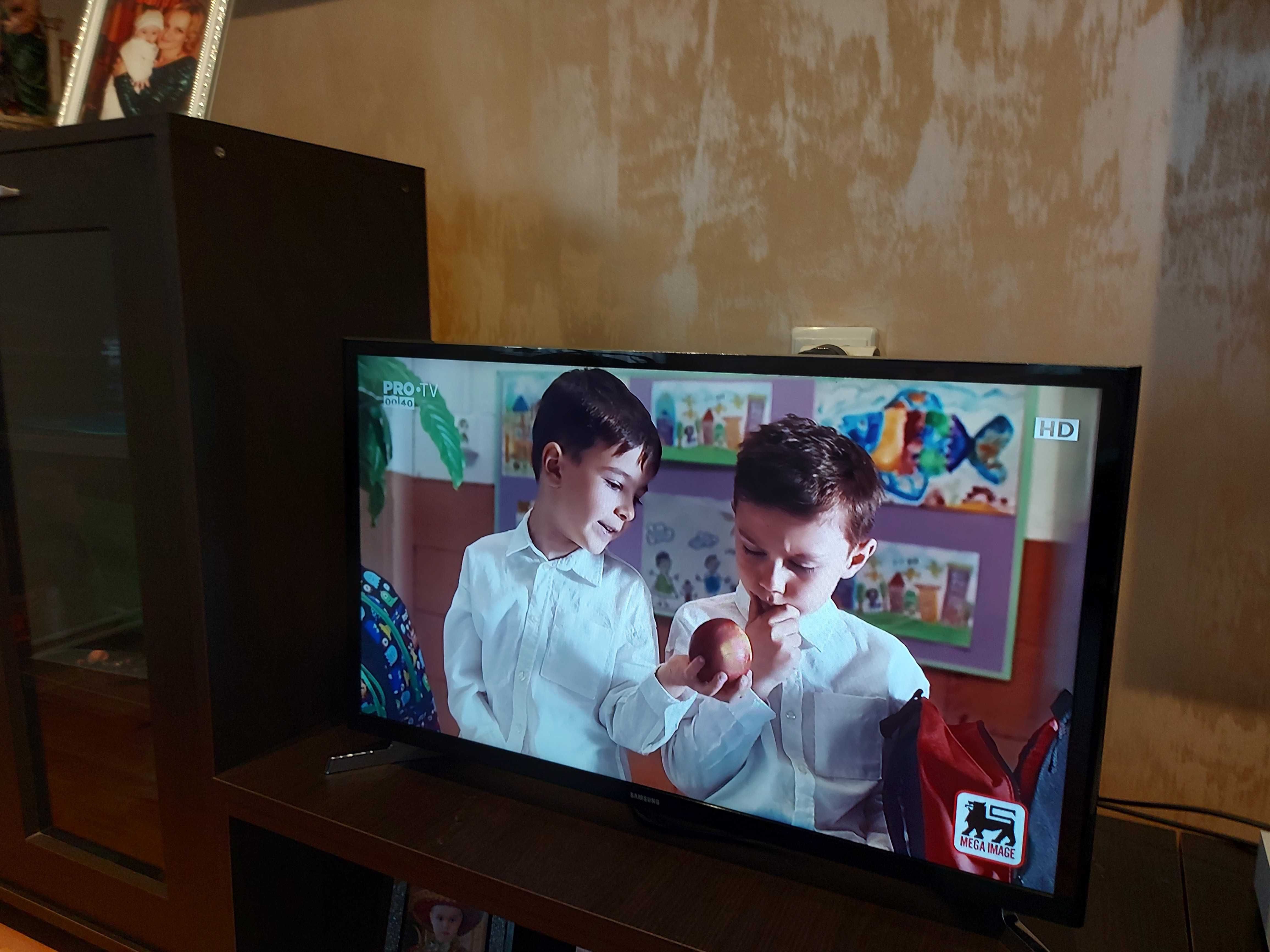Oferta TV Samsung LED Smart/Wifi display fisurat