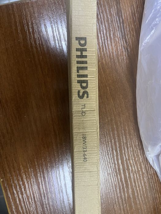Продам лампы philips новые