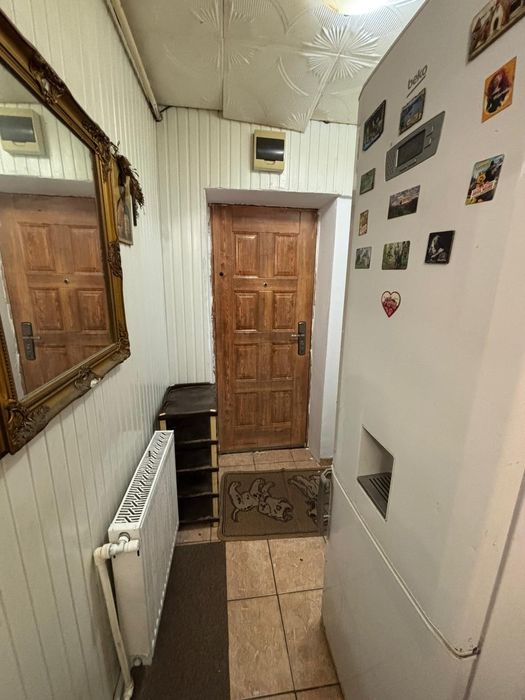 Vând apartament cu doua camere