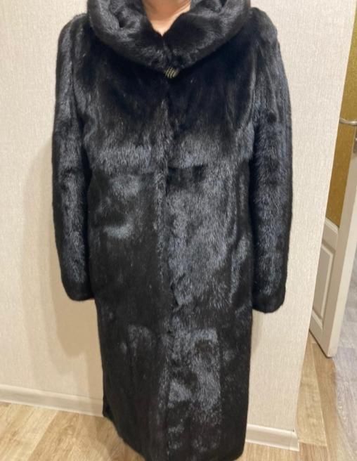 Продам норковую шубу 46-48 размера