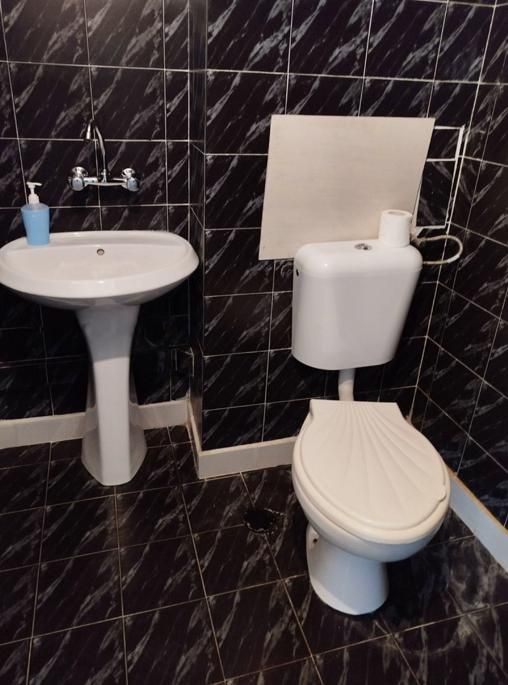 Дава се под наем Тристаен апартамент в Пловдив, Мараша - 80 кв.м за 375 € - Снимка #5