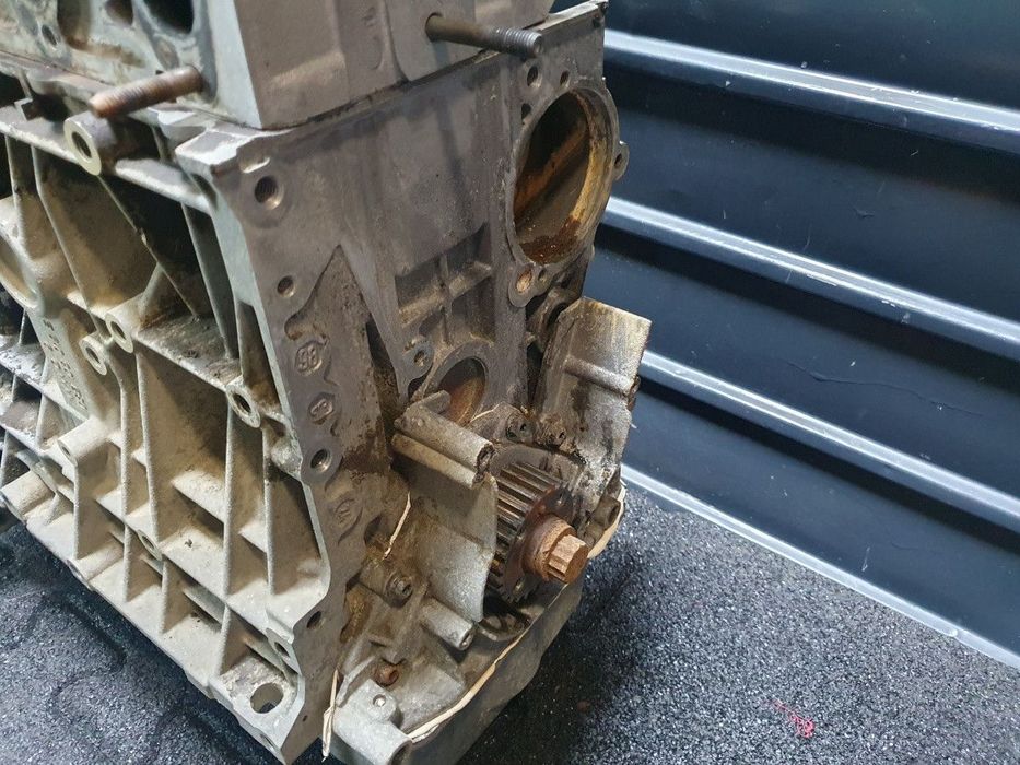 Motor complet 1.6 74KW|100HP (AKL)  VOLKSWAGEN GOLF IV (1J1) [ 1997 - 2007 ]  OEM 06A100032J / 06A 100 032 J