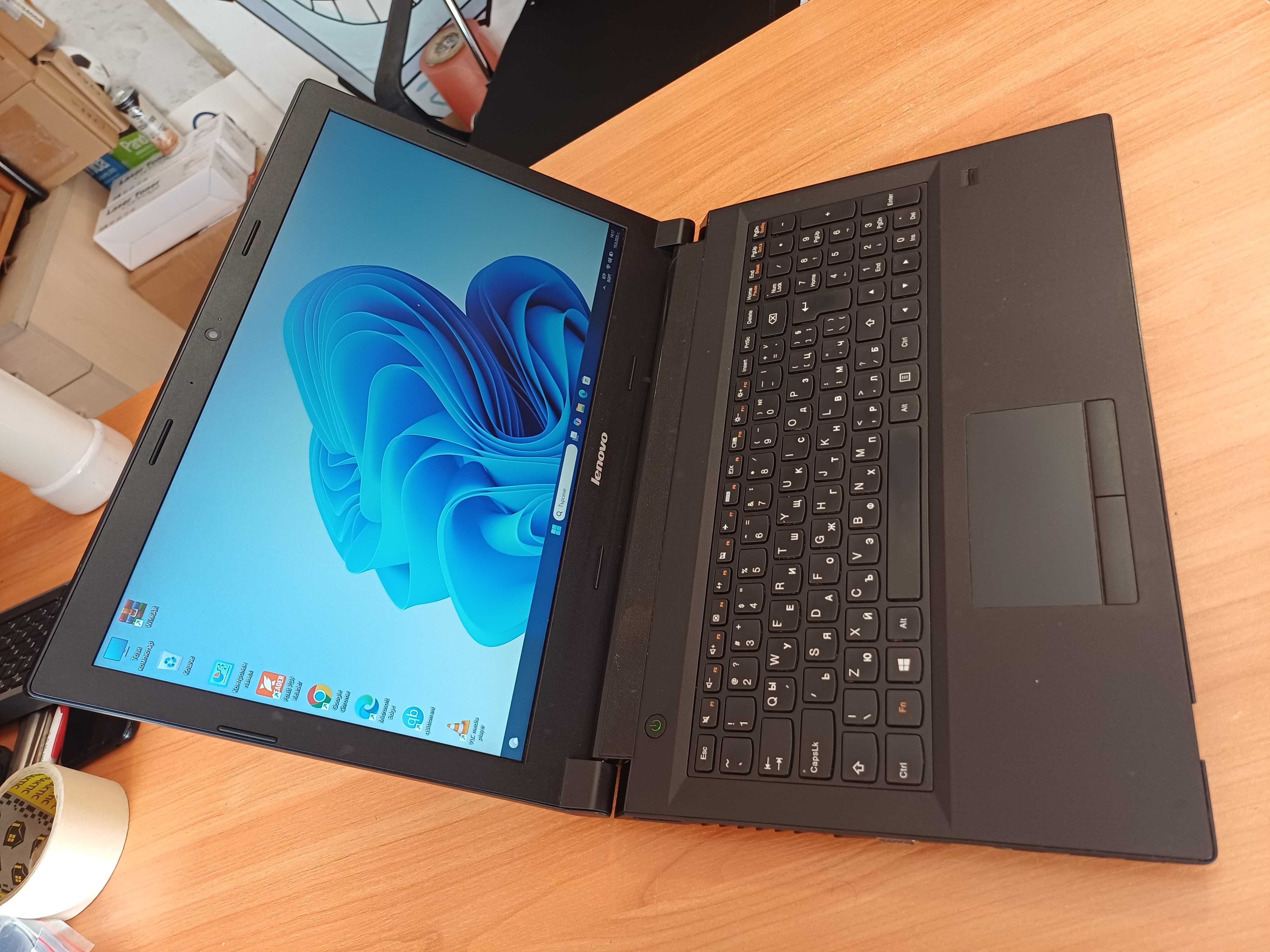 15.6'FullHD Lenovo™i3-4th/8GB Ram/AMD Radeon R5 - 2GB/500GB