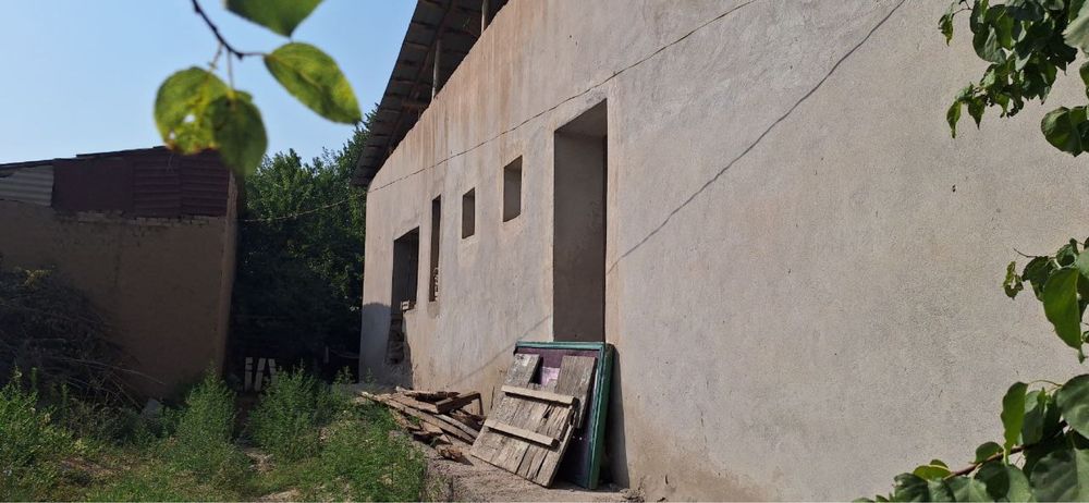 Toshkent shaxar Mirobod max nur kuchasida jami 40.08 yer maydoni