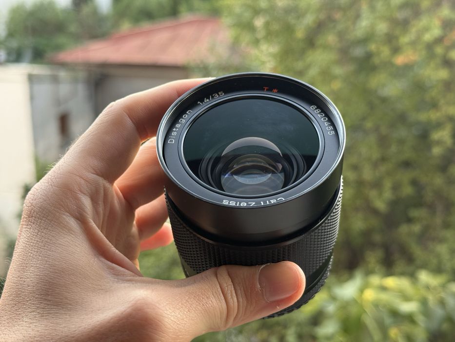 Contax Zeiss 35mm f1.4 Canon EF