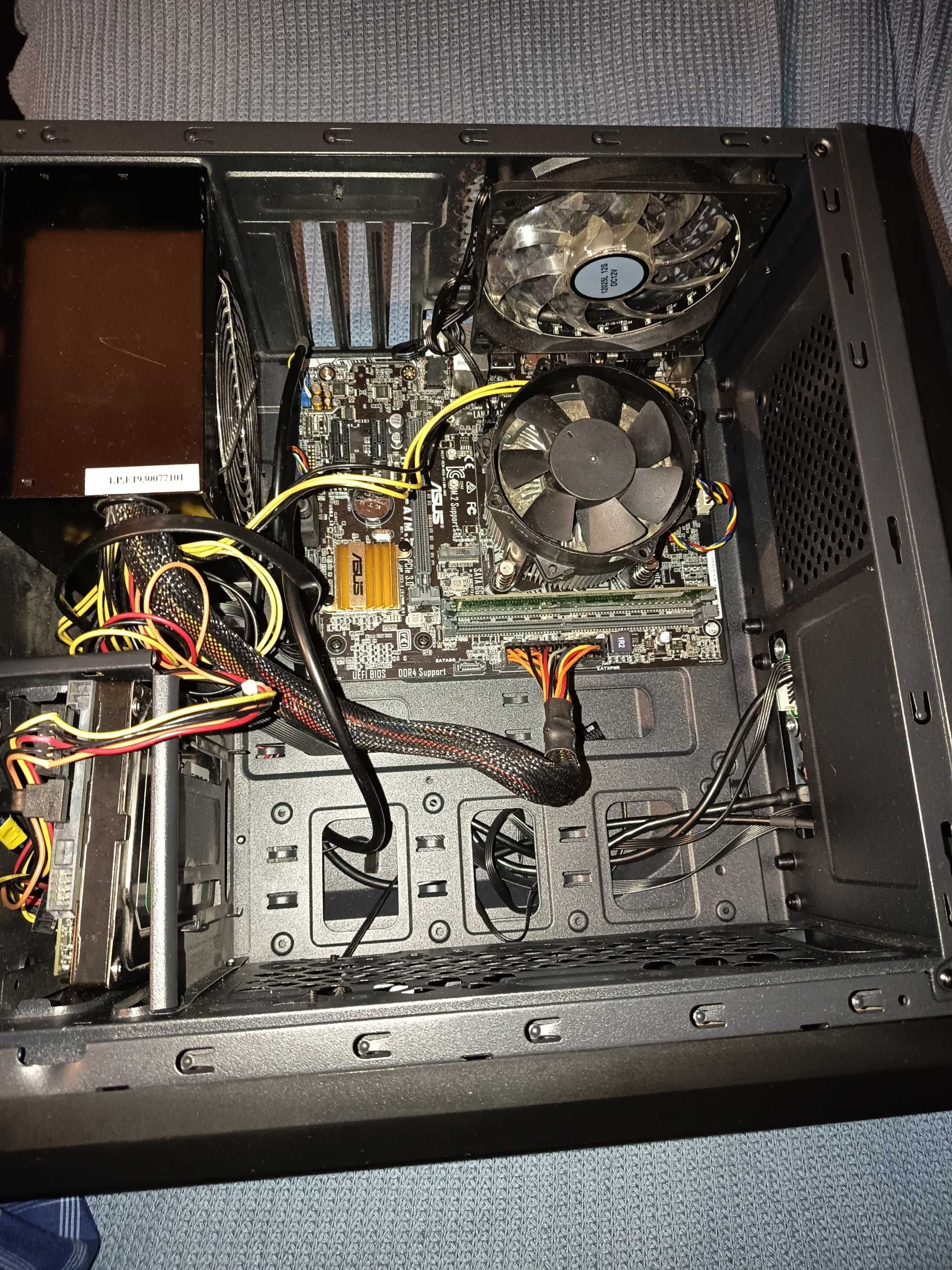Carcasa gaming + sursa de 600w, minitower, 2 x fan led, CiT F3 case