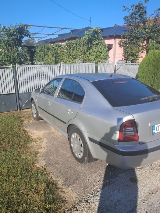 Vând Skoda Octavia 1