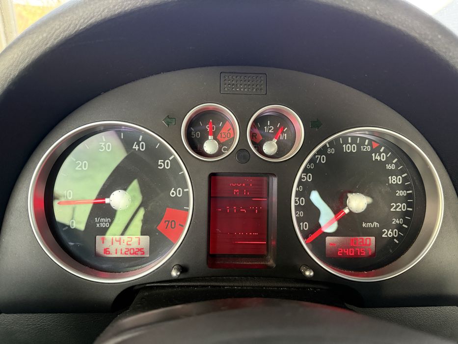 Audi TT 1.8 mk1 , an 2002