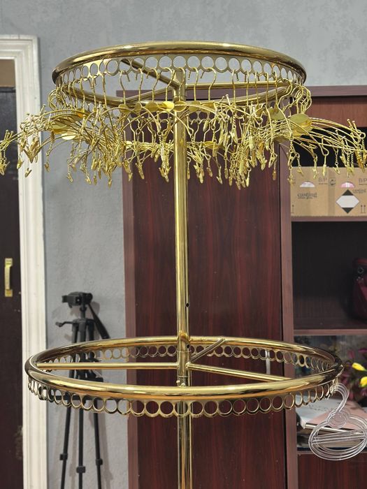 Dumaloq roʻmol iladigan veshelka tilla rang