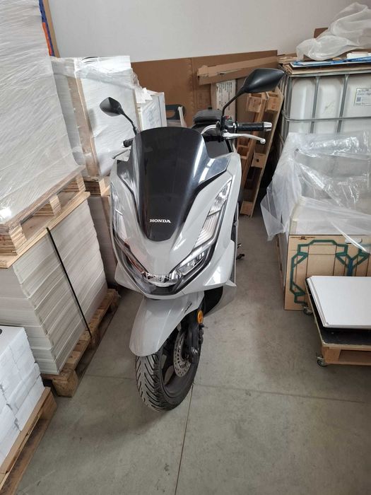 Vand  Scuter HONDA PCX 125 cc