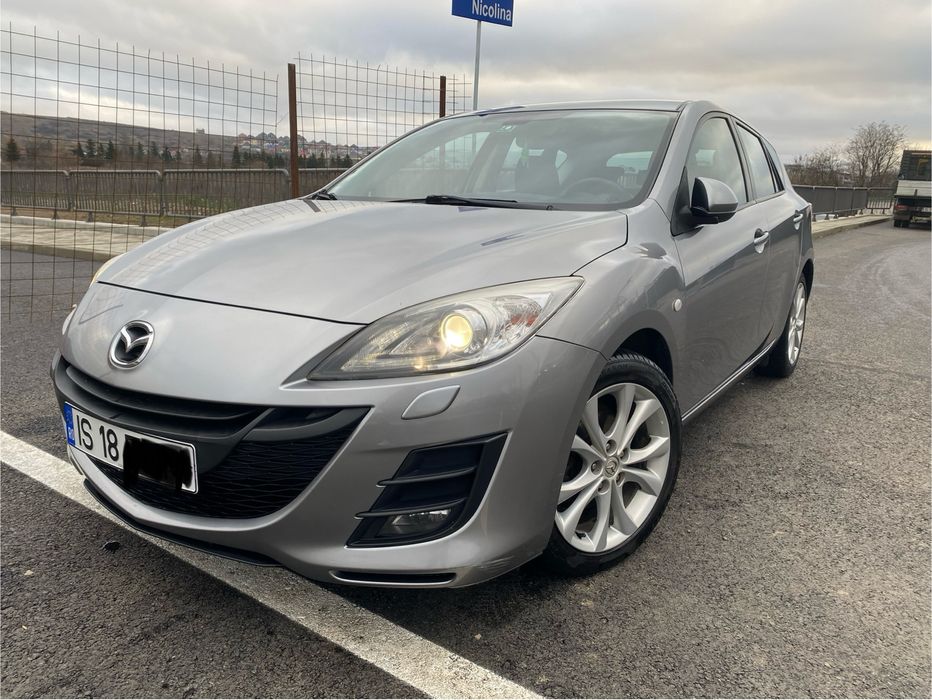 Mazda 3, Model 2011, 1.6 clasic ,full- Bi-Xenon,Navi, Senzori, jante !