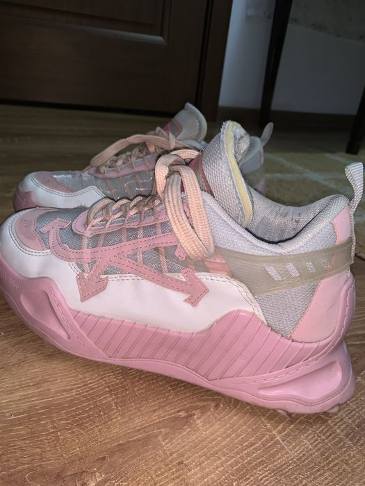 Adidasi Off White