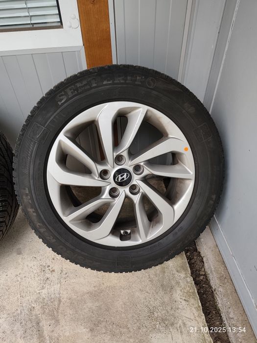 17/5/114,3-ХЮНДАЙ ИХ 35,ТУКСОН,с добри ЗИМНИ гуми-225/60/17-перфектни