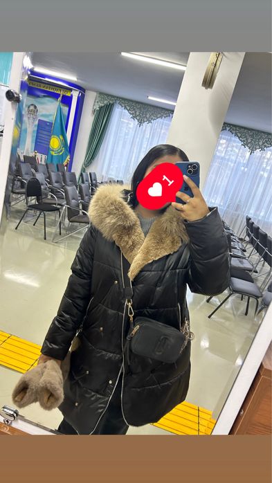 Тёплая зимняя куртка с натуральным мехом
