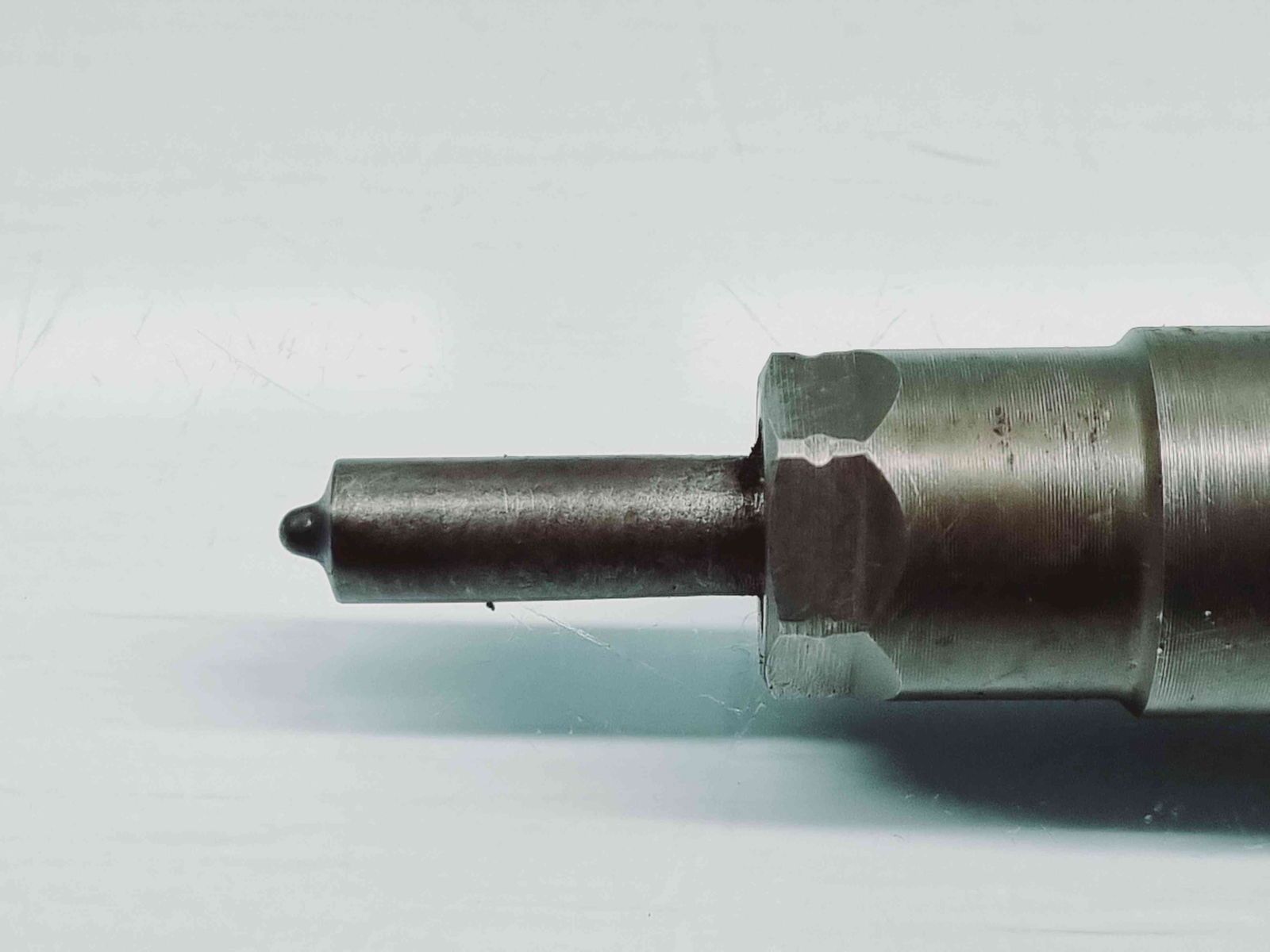 Injector Mercedes Sprinter 3.5-t (906) [Fabr 2006-2013] A6420701387 |
