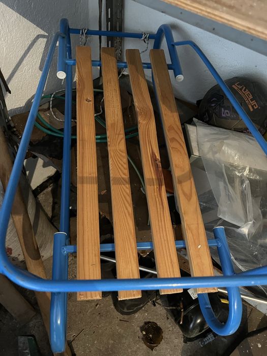 Детска дървена шейна