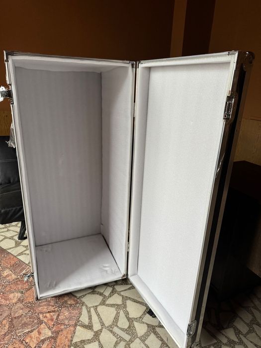 Flight case profesional ,cutie transport,cu rotii