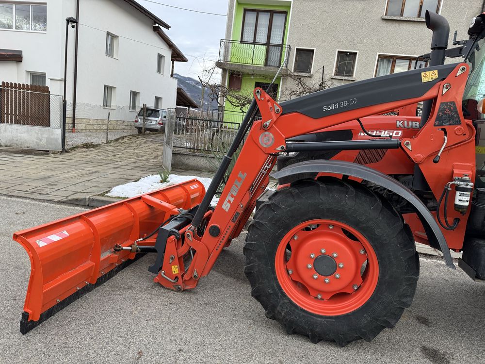 Челен товарач от KUBOTA M 9960