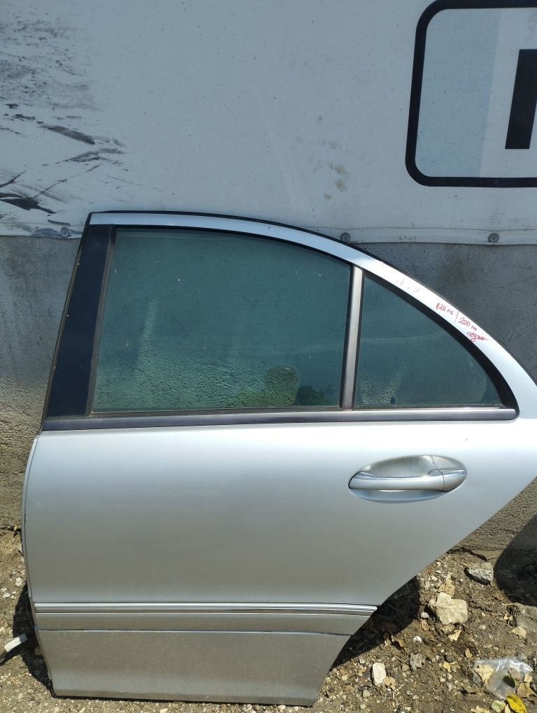 Части за Мерцедес C-class w203 седан