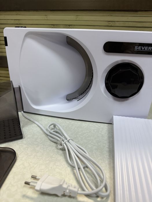 Електрически слайсър Severin 100w