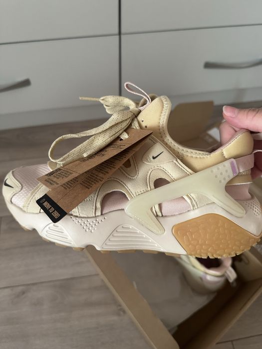 Nike huarache cratft