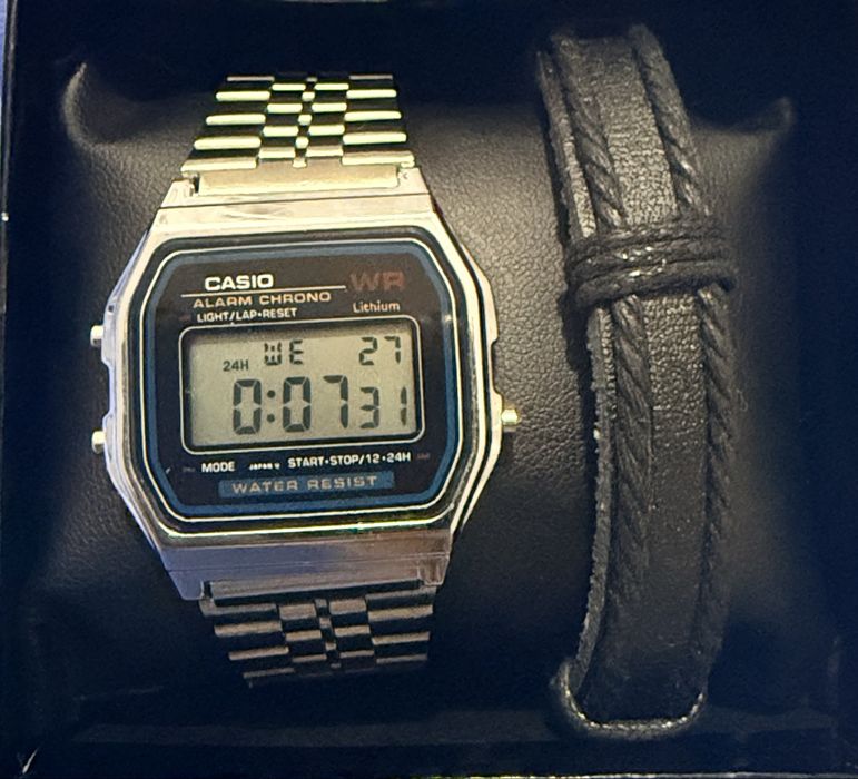 Продаю мужские часы Casio в коробке + браслет в подарок