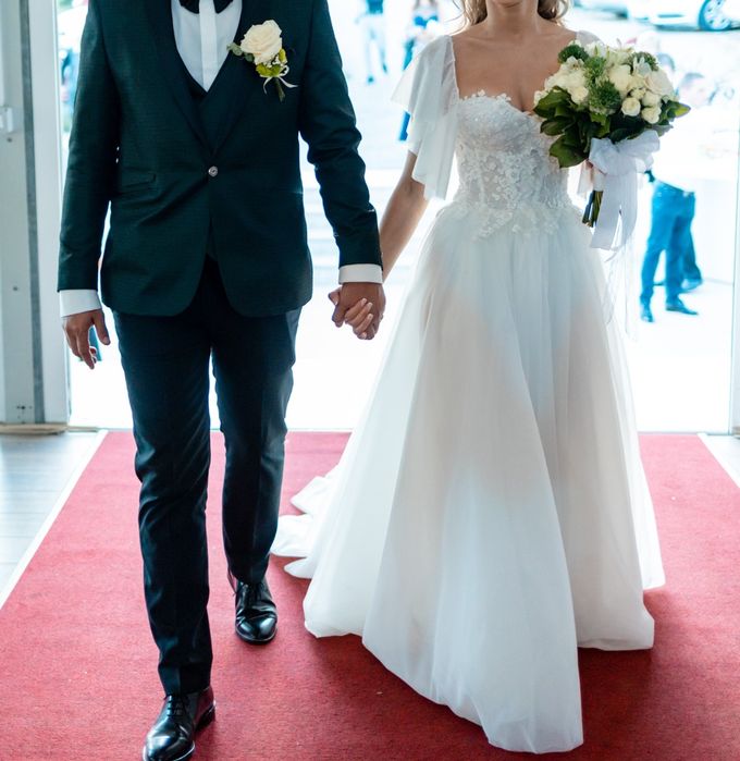 Rochie de mireasa 2022