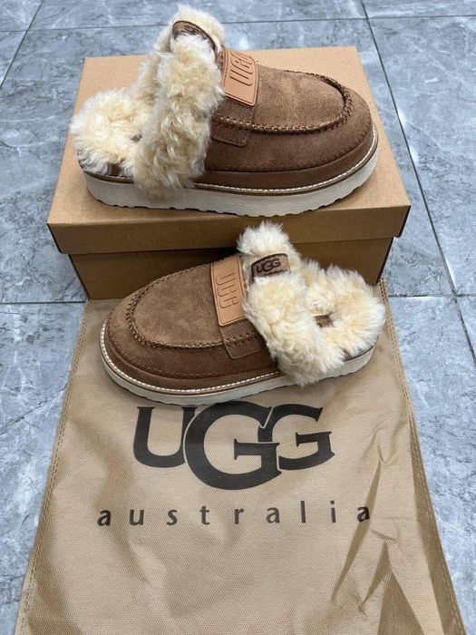 Ugg uri dama imblanite