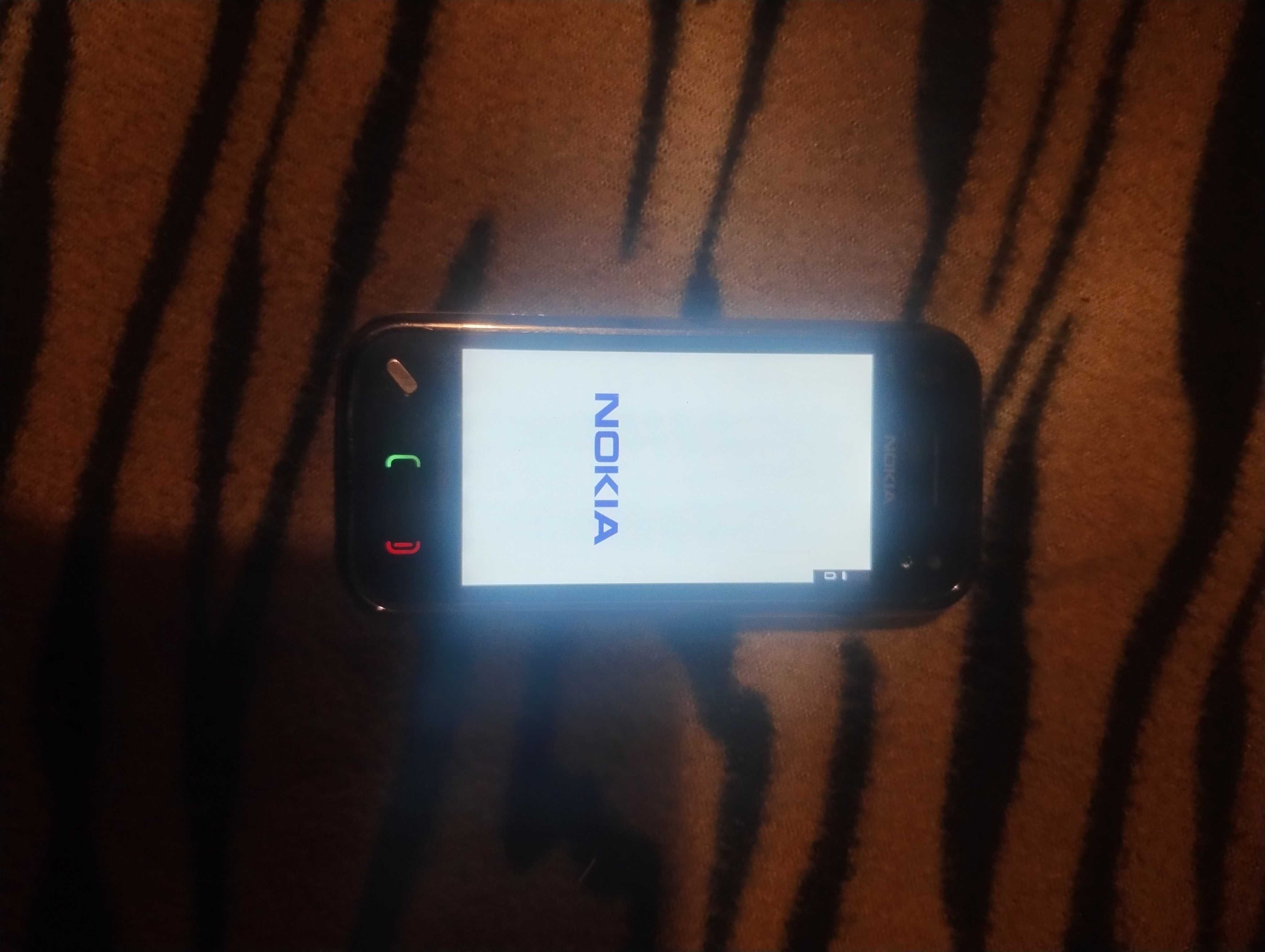 Продавам Нокиа N97