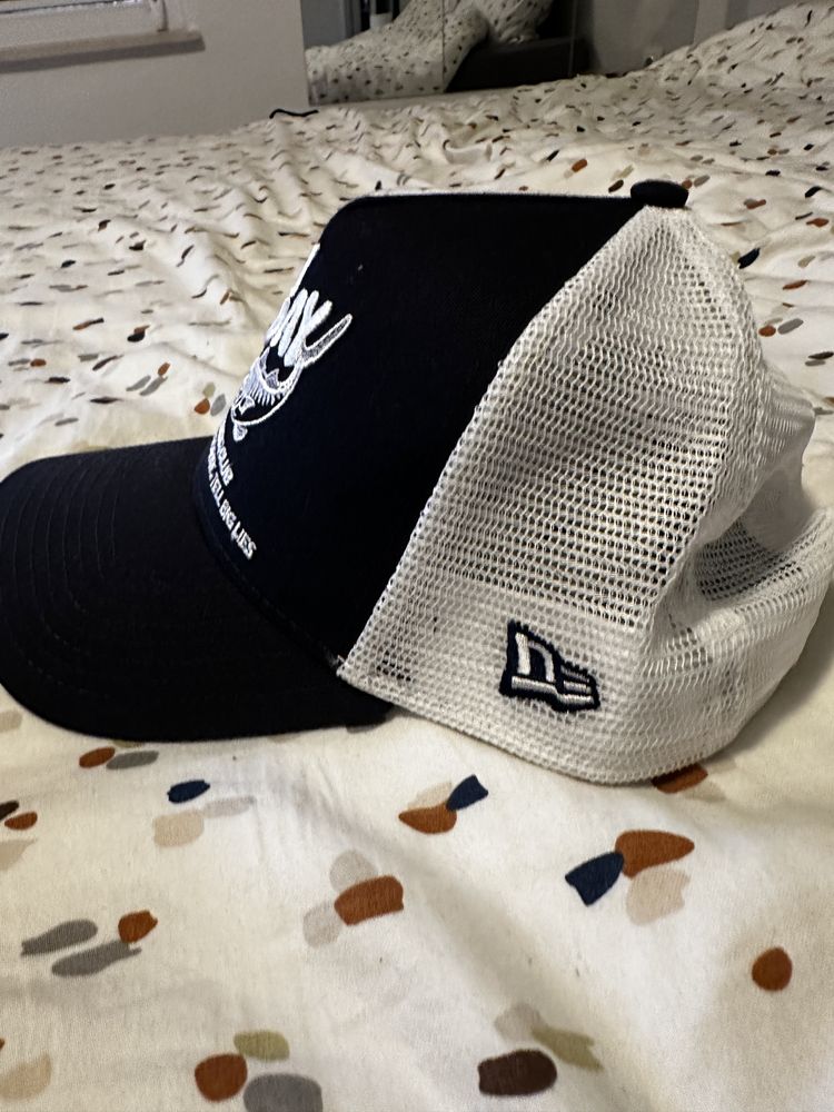 Шапка с козирка new era