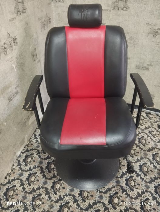 Кресла для парикмахерская