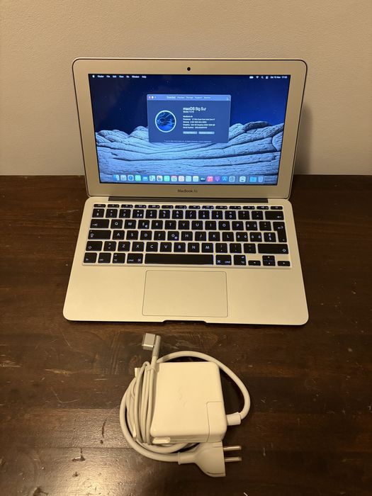 MacBook Air (11-inch, Mid 2013) i7